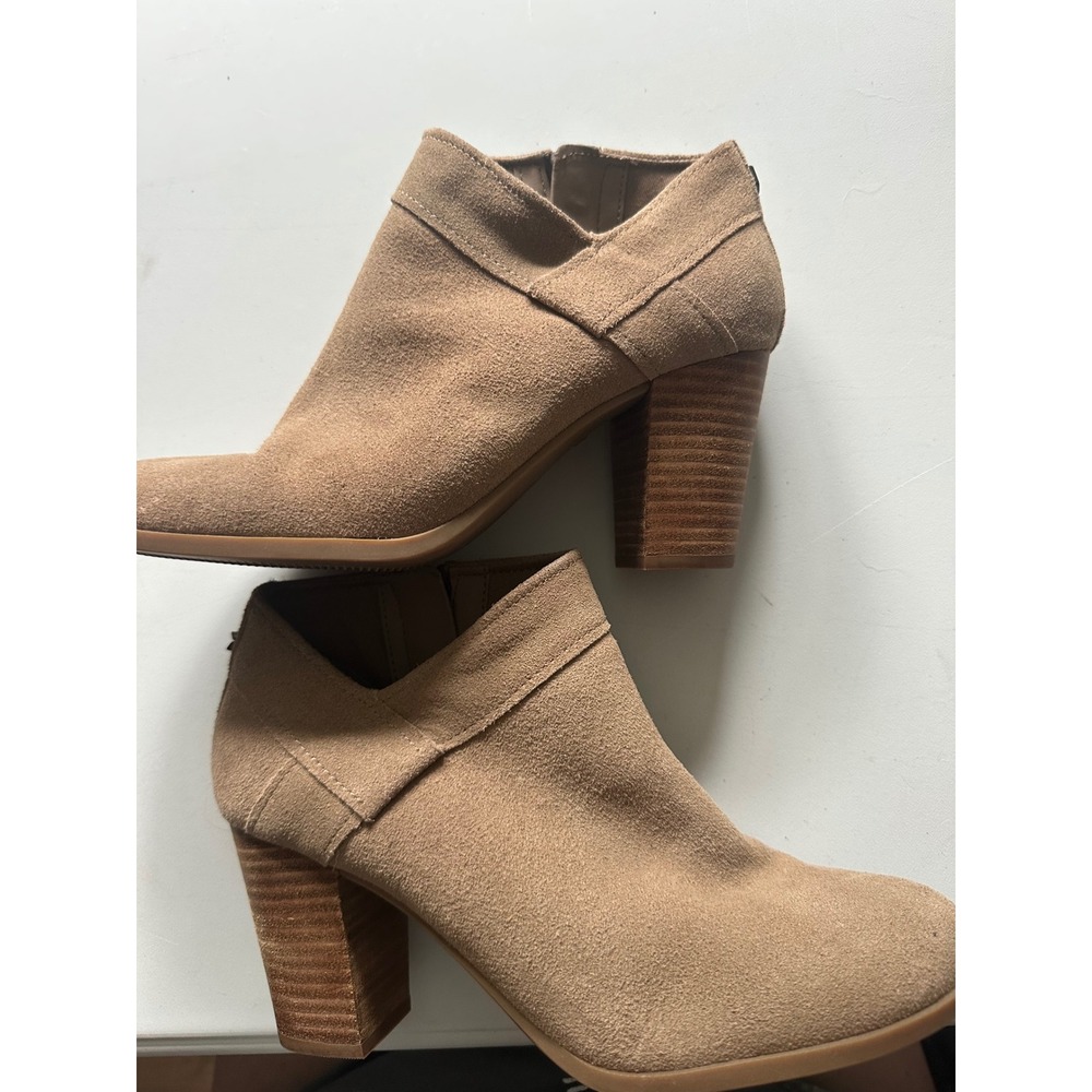 Koolaburra by UGG Dezi Suede Ankle Boots Sand Tan Block Heel 1105870 Womens 8